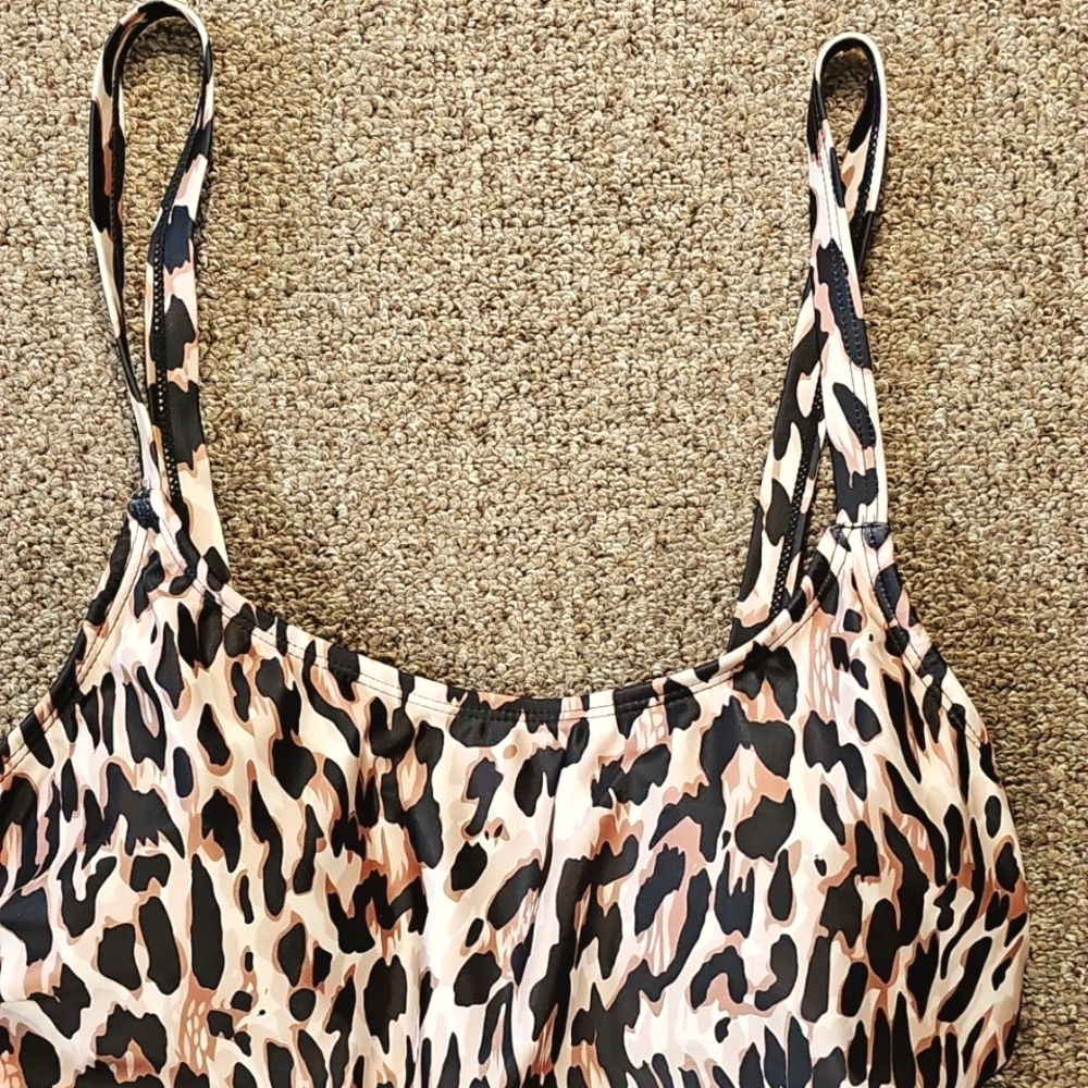 Swim Suit - Picture 4 of 16